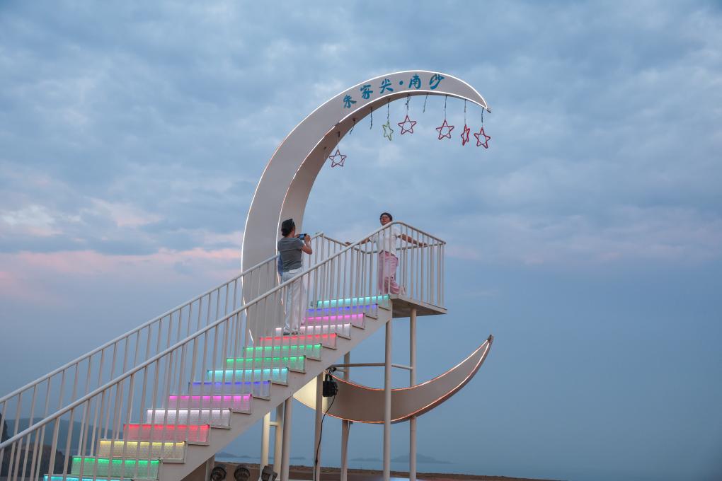 舟山國際沙雕節開園 開啟夏日東海旅遊季