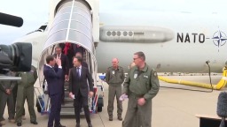 北約秘書長訪問北約駐德國空軍基地