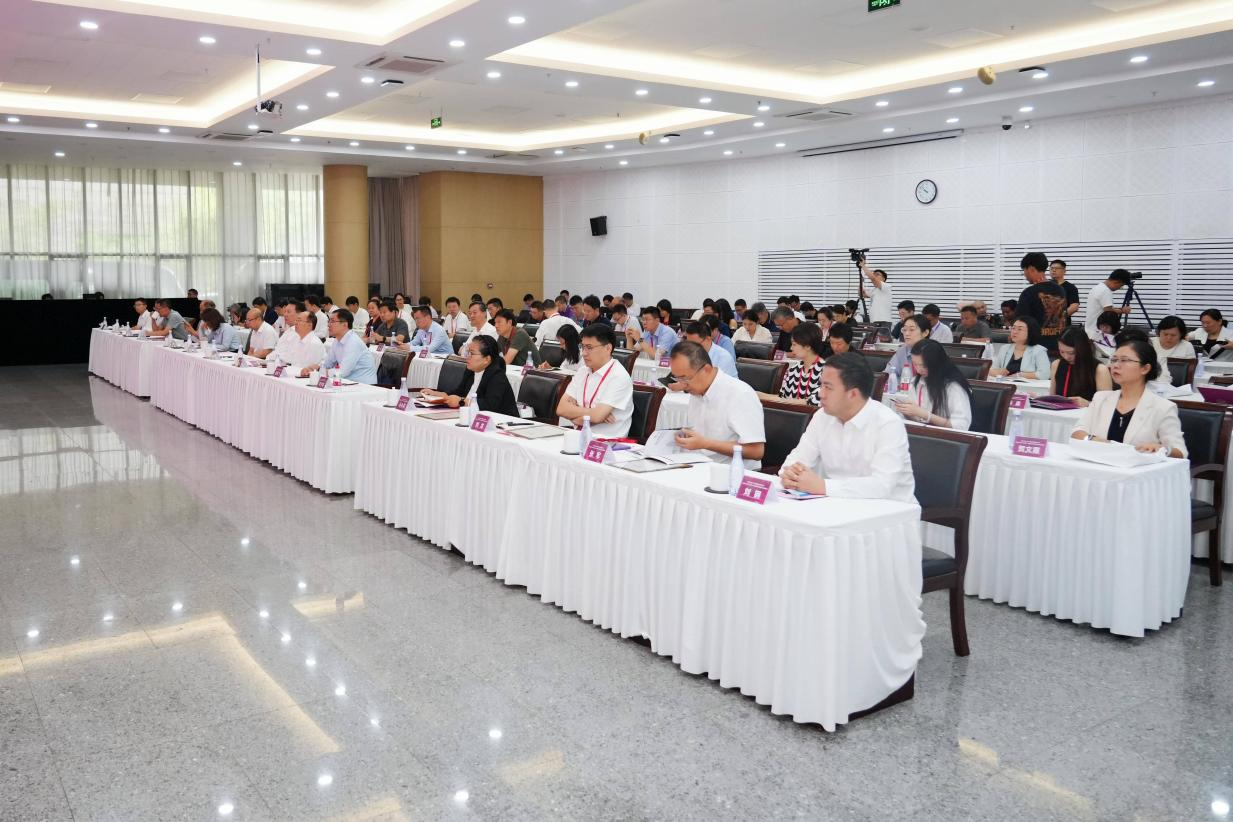 南開大學（天津市）卓越工程師學院揭牌啟航 專家學者共議卓越工程人才産教融合培養_fororder_圖片2