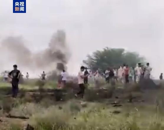 印度一空軍戰機墜毀 至少2人死亡