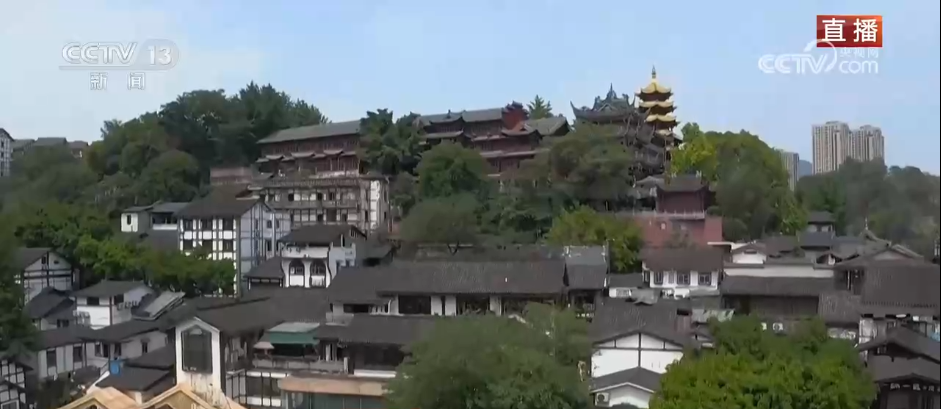 “文旅+煙火氣”解鎖跨界新場景 古鎮“小而美”激活假日“大流量”