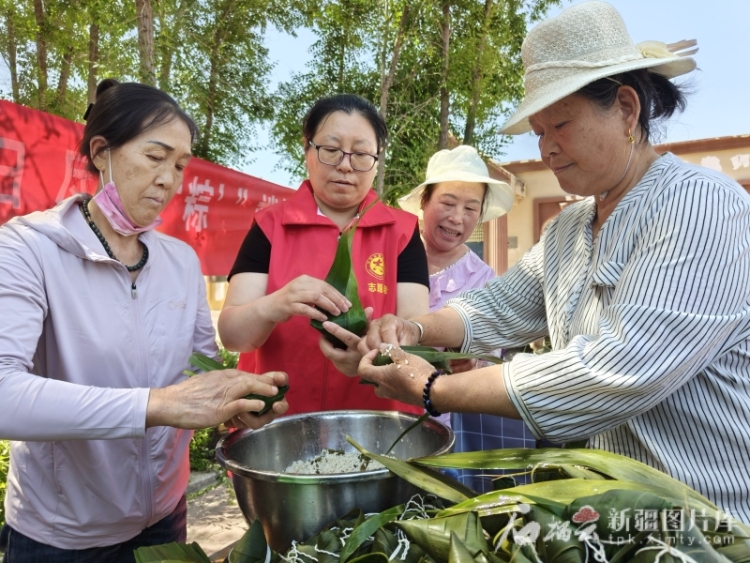 龍舟競渡慶端午 絲路歡歌譜新章
