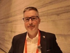 斯洛伐克前經濟部長：斯中合作推動數字化進程 應對人工智能挑戰