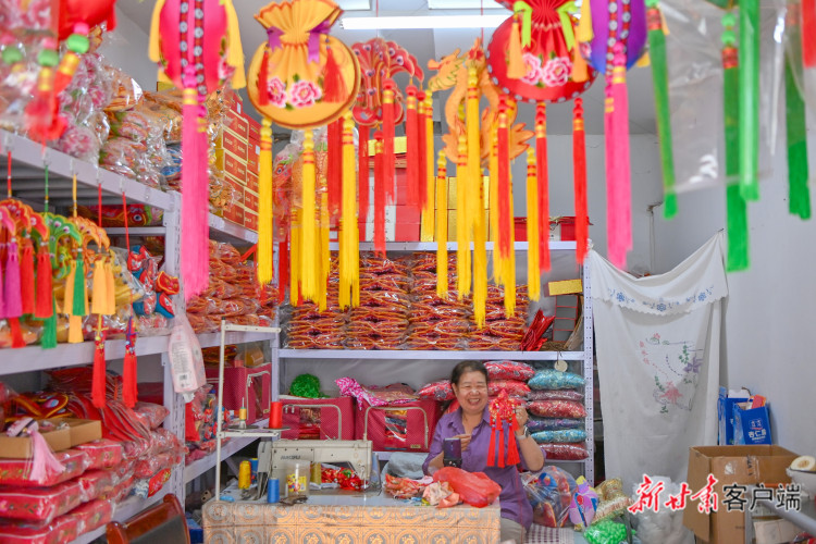慶陽市慶城縣：香包“繡”出新圖景 民俗綻放新活力_fororder_圖7