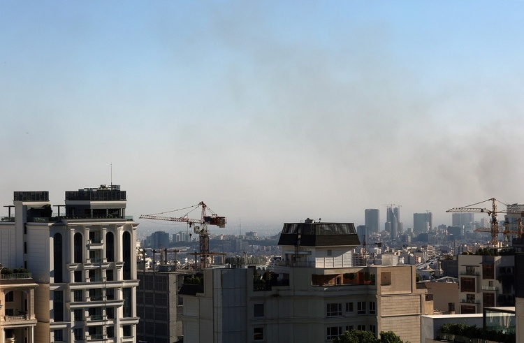 德黑蘭西部傳出巨大爆炸聲 當地防空系統已啟動
