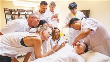 從人才培養到臨床服務 海南中醫文化加速出海