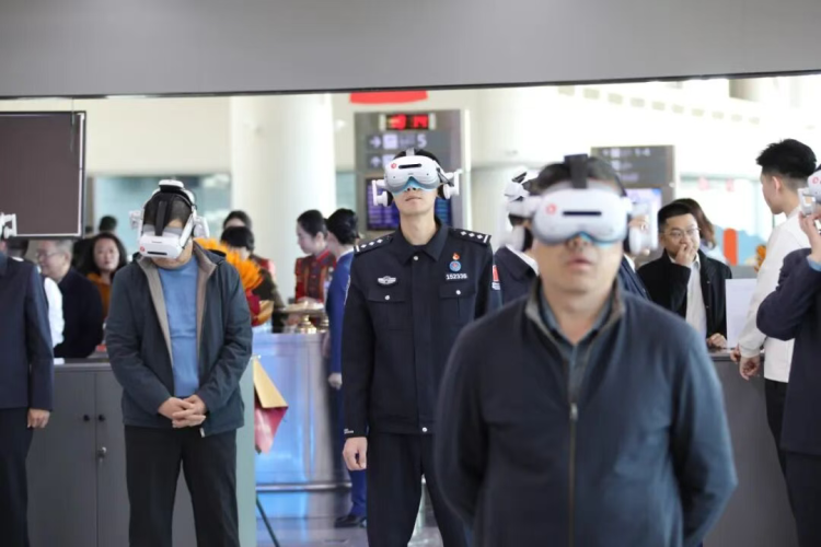 航旅新體驗——內蒙古電影集團“XR未來影院”落地伊金霍洛機場_fororder_d6a3178aba3652822d6ab717338aa6db