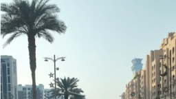 視頻丨阿聯酋承諾承擔滯留遊客食宿費用 總臺記者探訪安置情況_fororder_企業微信截圖_17724397599468