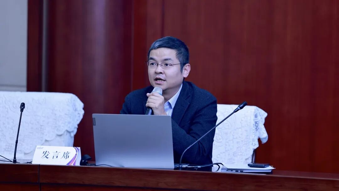 全國教育專家聚首康巴什，共論教育創新之道_fororder_微信圖片_2025-10-22_093509_591