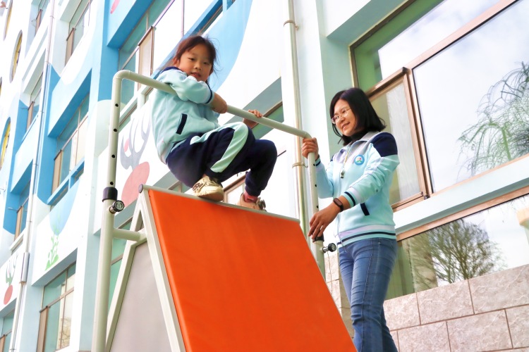 甘州：多彩戶外活動點亮幼兒成長之光_fororder_甘州區第一幼兒園戶外活動