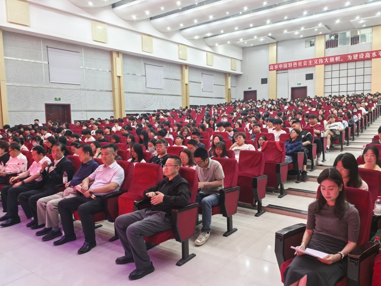 “金融賦能未來，文化引領創新”——蘭州工商學院經濟學院首屆金融文化節盛大開幕_fororder_微信圖片_20250611150738