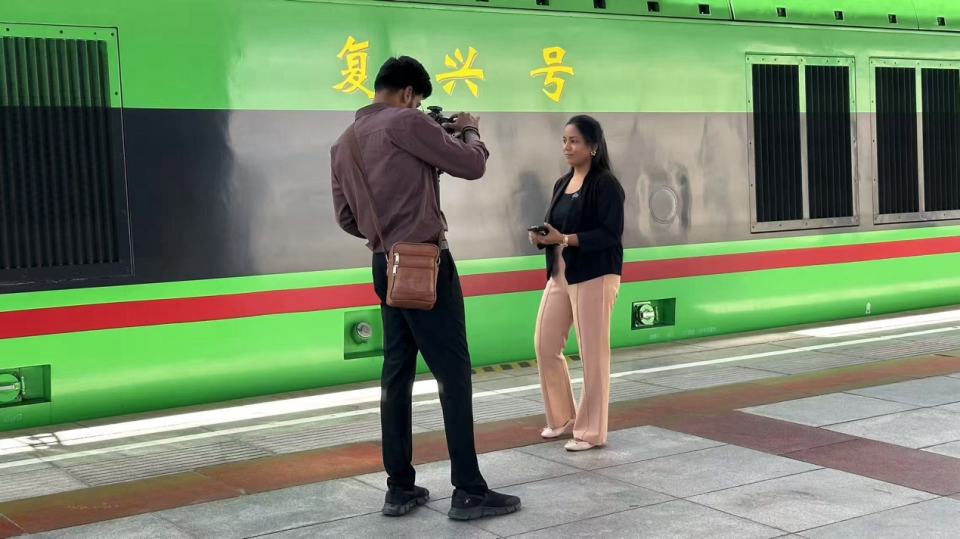 “中國在保護自然環境的同時實現了高度現代化！” ——多國記者眼中的現代西藏_fororder_圖片4