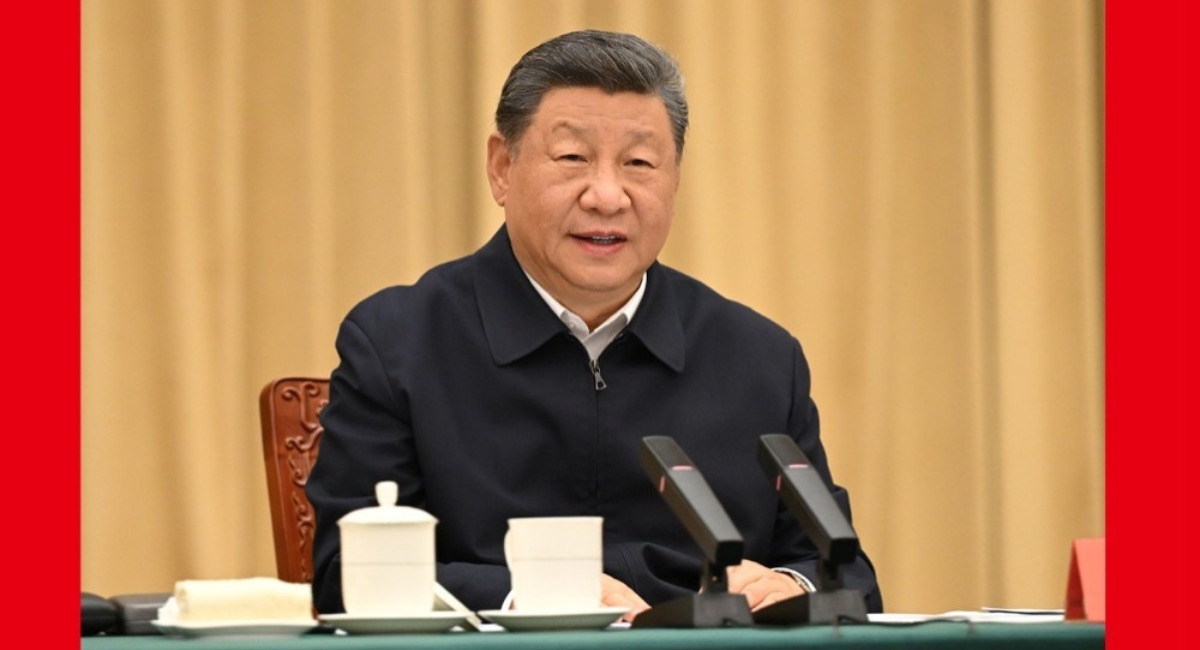 習近平聽取新疆維吾爾自治區黨委和政府工作彙報併發表重要講話_fororder_f948604a89ae4d489b60b1b0cc79f141.1002x564.1000x563
