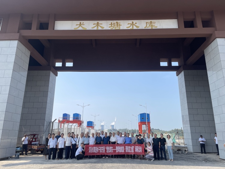 湖南邵東市挖掘銀發人才資源 擦亮“金夕陽”志願服務品牌_fororder_微信圖片_20250421171007