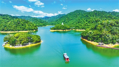 保亭神玉島：遊湖賞景享清涼