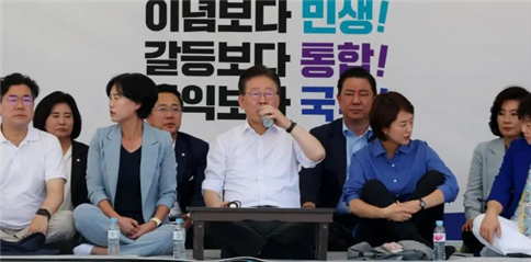 三戰總統終成正果 草根逆襲的李在明能否治愈撕裂的韓國？