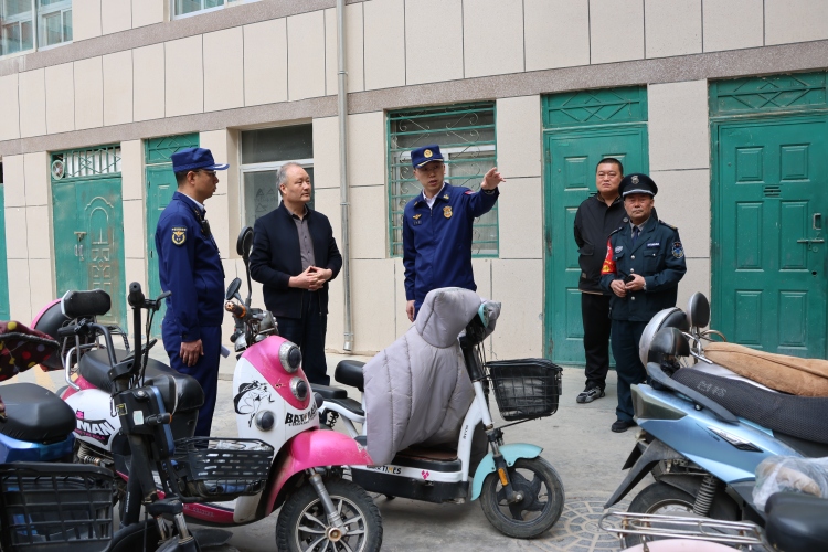 甘肅張掖消防持續開展電動自行車安全隱患全鏈條整治行動宣傳活動_fororder_820dc6a137bdf9d4b0de6f25b8fbf83