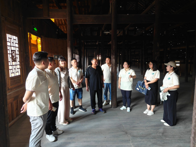 把課堂搬到現場 用發展寫滿答卷——湖南安化中青年幹部培訓班紀實_fororder_圖片5