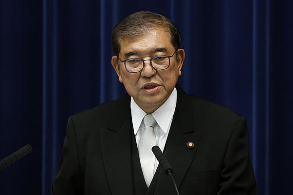 日本民調顯示石破內閣支持率跌至新低
