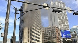 韓國首爾一辦公大樓發生火災 傷亡不明_fororder_6c7fb0cb87704bbeb7eac2216ff28093