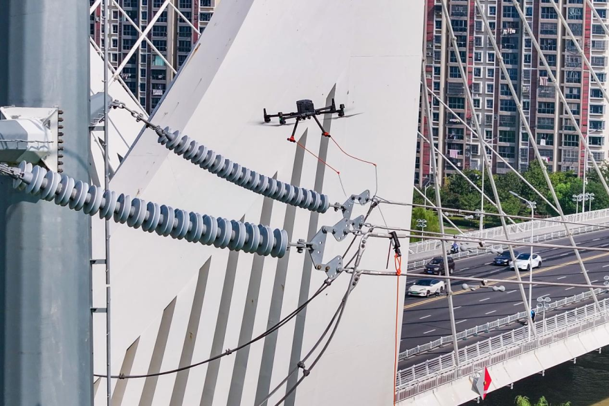 State Grid Huai'an Power Supply Company: Rapid Defect Elimination with "Drone + Electric Lifting Device"_fororder_圖片9