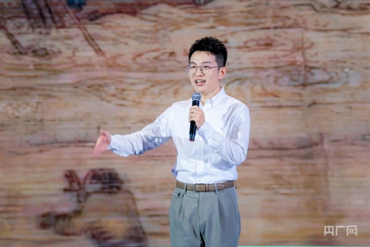 2025中國網絡文明大會｜走好網上群眾路線，百個成績突出賬號構建網絡“同心圓”