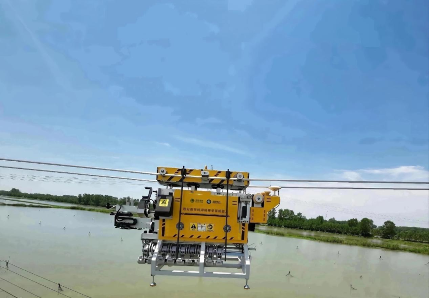 Domestically Produced Robot Achieves Unmanned High-Altitude Power Operations_fororder_圖片4
