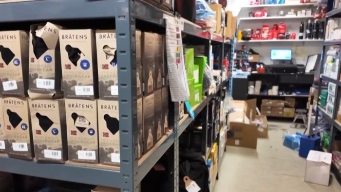 總臺記者探訪丨美國持續覬覦格陵蘭島 當地民眾囤購應急物資_fororder_accaf27f14134d0f94ffe97889f819bb