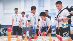 三亞：機器人競賽顯身手