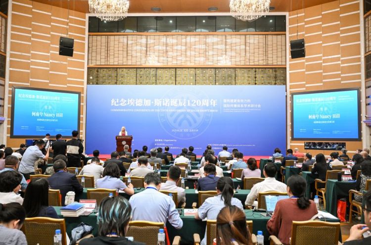“永遠做中國人民和中華民族的主心骨”——寫在中國共産黨成立104週年之際