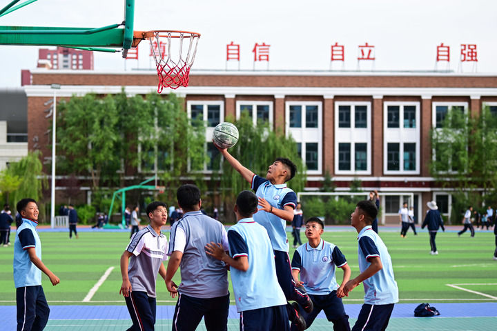 “孩子們成長得更好，是我們最大的心願”——以習近平同志為核心的黨中央關心少年兒童成長和少先隊工作紀實