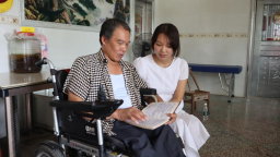 湖南衡陽縣山區兩代人接力“送醫上門”