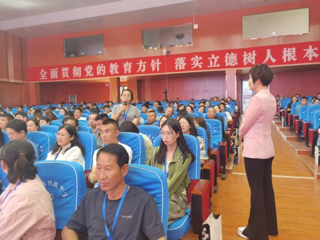 2025年甘肅省基礎教育《健康成長》教材培訓在甘肅兩地舉辦_fororder_圖片2