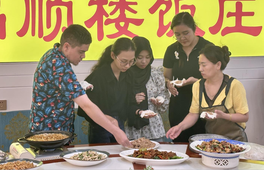International Youth Sports Study Camp Ecological Ninghe: Livestreaming Local Produce with Great Success_fororder_圖片15