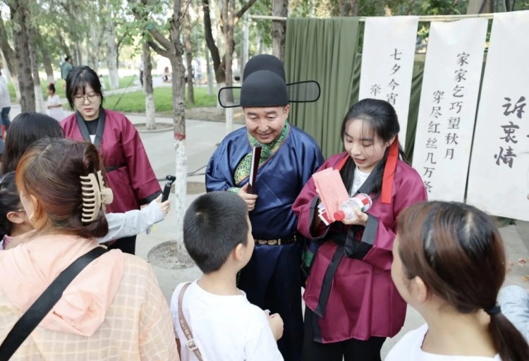 The 2025 National "Our Festival · Qixi Festival" Cultural Event Kicks Off in Wuhai City_fororder_圖片10