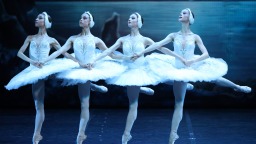 天津大劇院輪番上演四場精品劇目