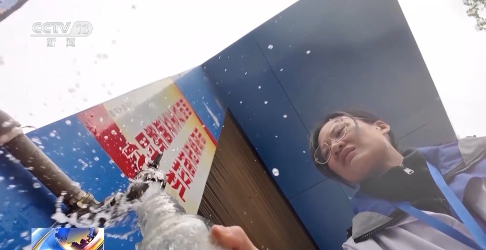 一線見聞丨打通水管“最後一公里” 城鄉共飲“放心水”