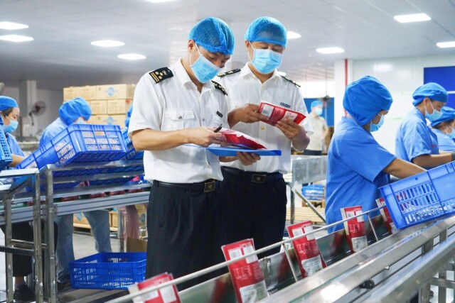 目的地北美！衡陽鹵粉首次出口_fororder_1756946549020
