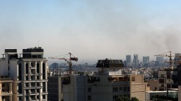 德黑蘭西部傳出巨大爆炸聲 當地防空系統已啟動