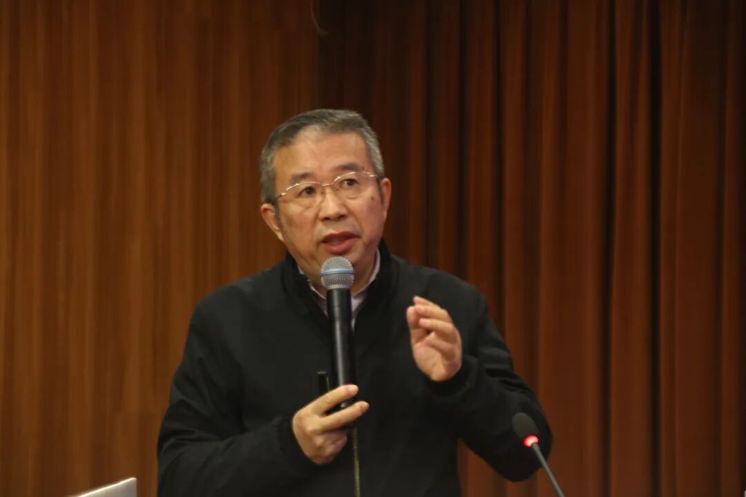 全國教育專家聚首康巴什，共論教育創新之道_fororder_微信圖片_2025-10-22_093550_938