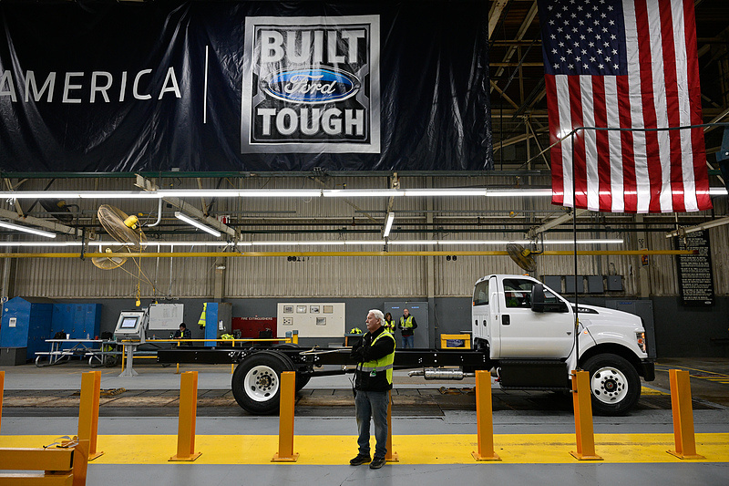 全球媒體聚焦 | 美媒：美國製造業“黃金時代”未現 反而持續走弱