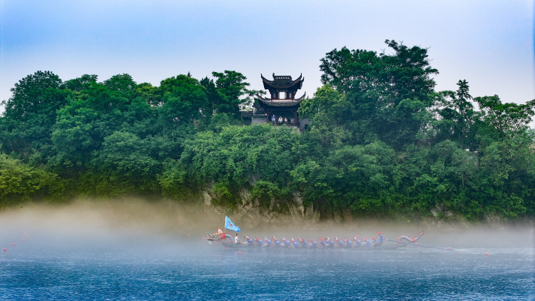 百舸爭流承古韻 龍騰桃花譜新章——第十二屆桃花潭龍舟賽以千年民俗激活文旅新脈_fororder_桃花潭1