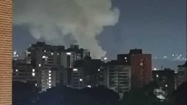 視頻丨委內瑞拉首都加拉加斯傳出數聲爆炸聲 現場響起防空警報