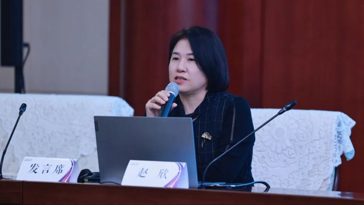 全國教育專家聚首康巴什，共論教育創新之道_fororder_微信圖片_2025-10-22_093515_460