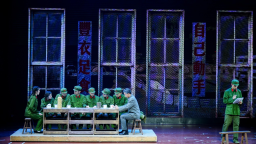 湘江之畔演繹歸國赤子心 原創話劇《錢學森》走進湖南中醫藥大學