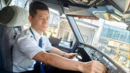 新海航航空集團旗下天津航空飛行員王瑩：以匠心守安全 以擔當鑄榮光