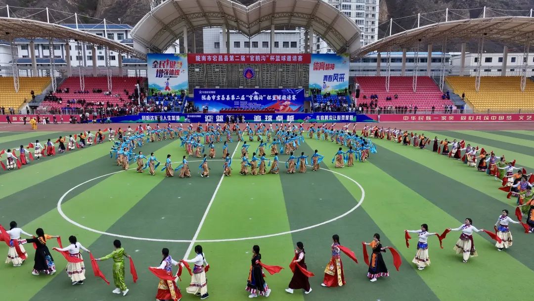 “五一”宕昌文旅熱辣出圈：多元業態點燃假日經濟_fororder_微信圖片_20250507102732