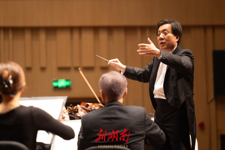 第七屆中外城市交響樂團“長沙峰會”開幕_fororder_2