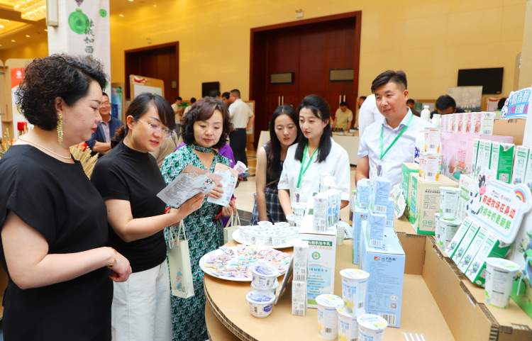 張掖甘州：有機新消費引領甘州農業新生態_fororder_微信圖片_20250623150921