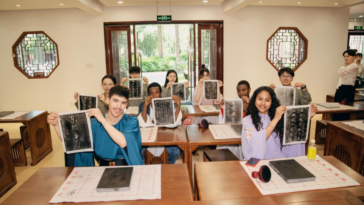 State Grid Youth and International Students Explore "Dongpo's Poetic World"_fororder_圖片4